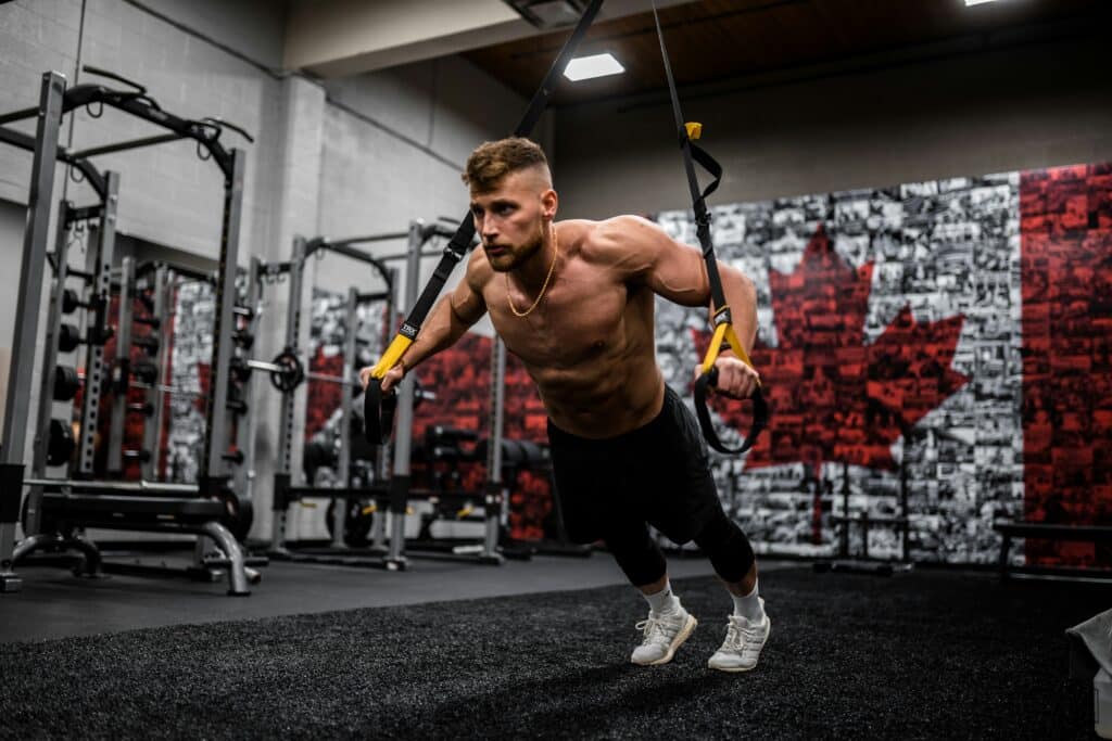 Burn Fat And Build Muscle At The Same Time