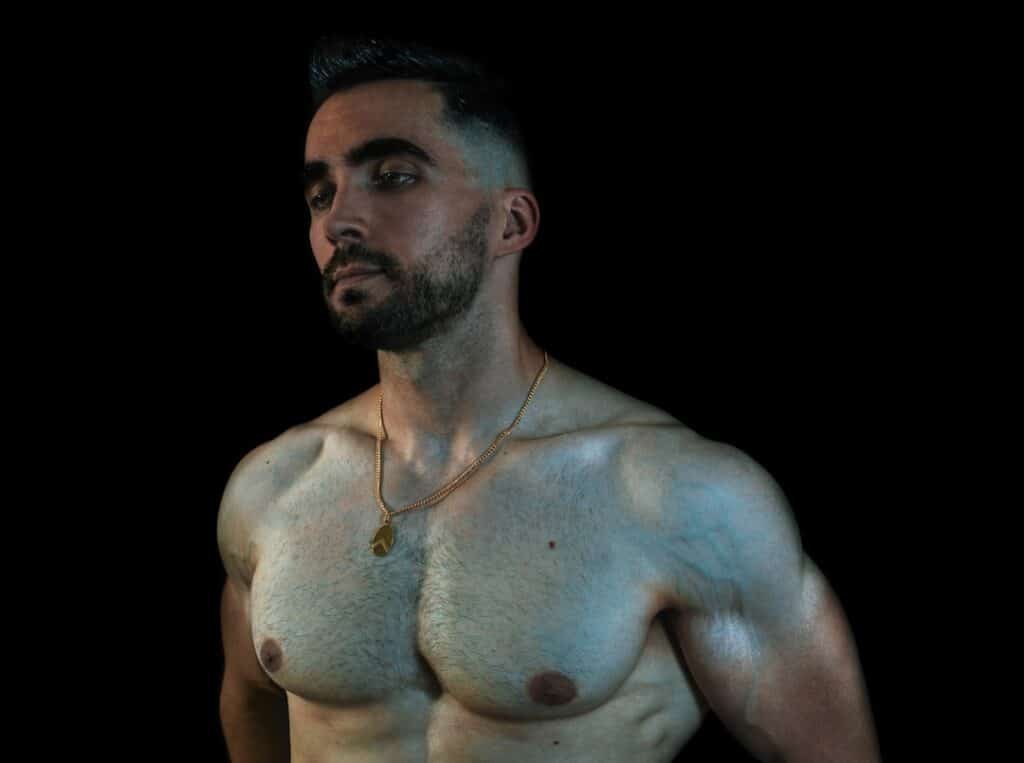 Photo Muscular man